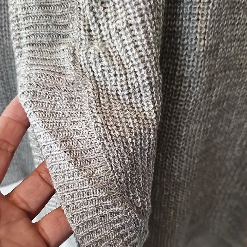 Harper Light Gray Women's Sweater‎
